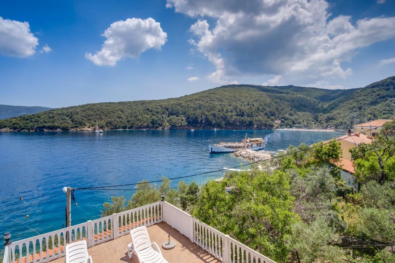 Apartments Валун Экстерьер фото