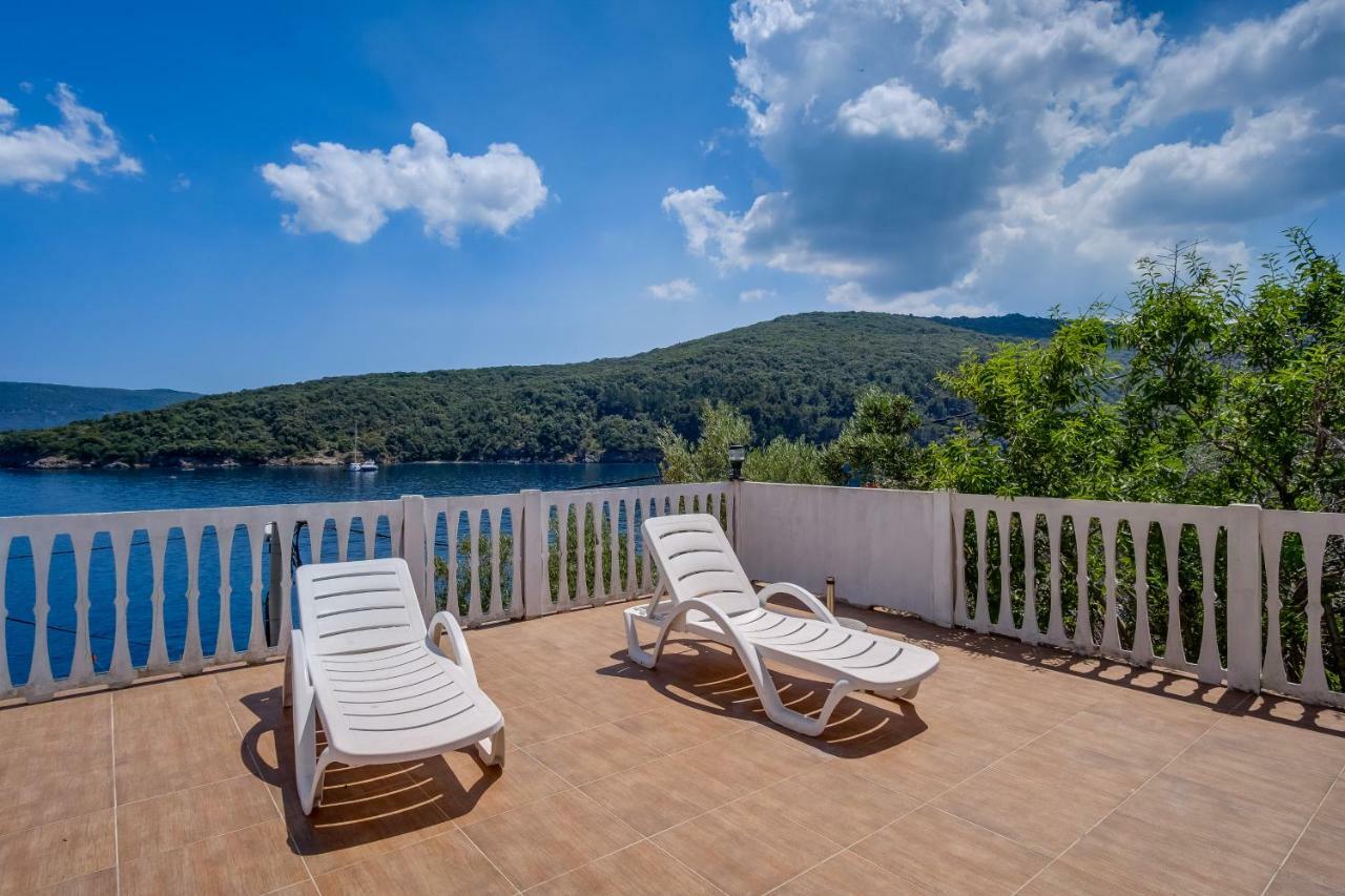 Apartments Валун Экстерьер фото